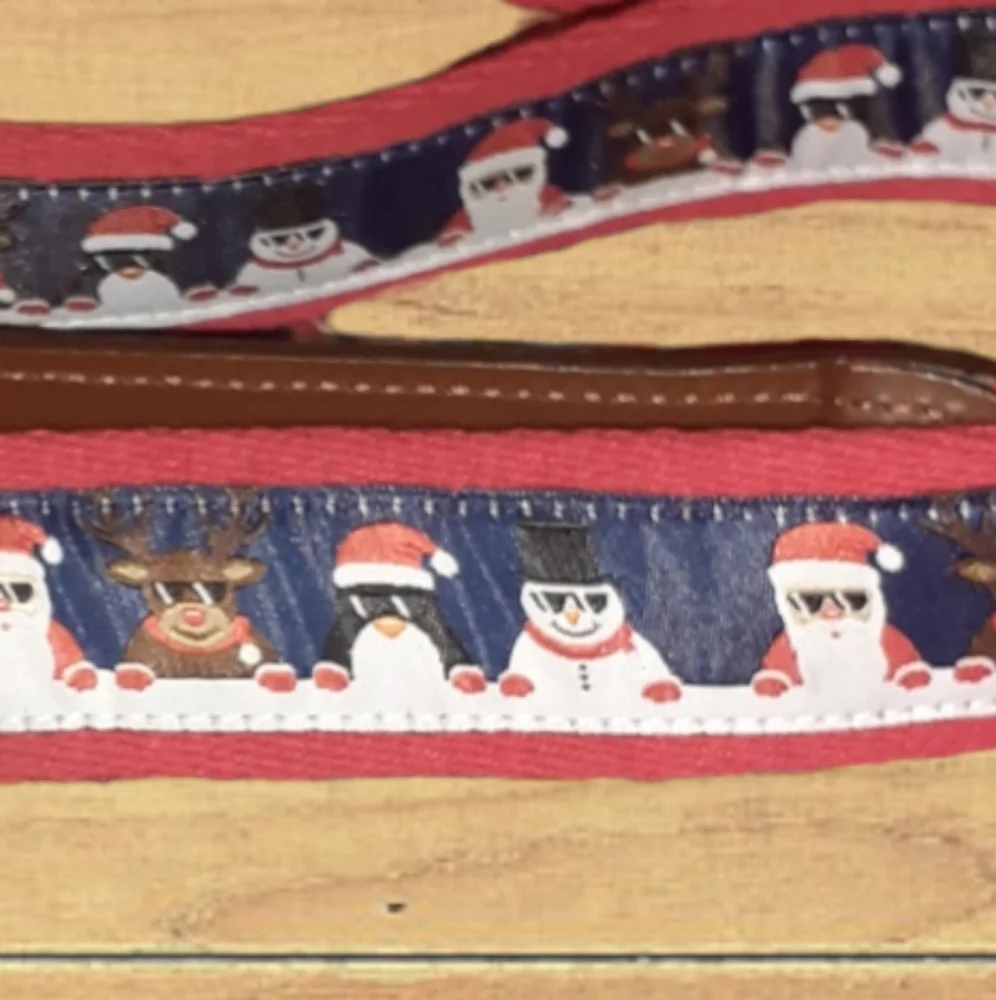 - WEMBLEY CHRISTMAS BELT NWT